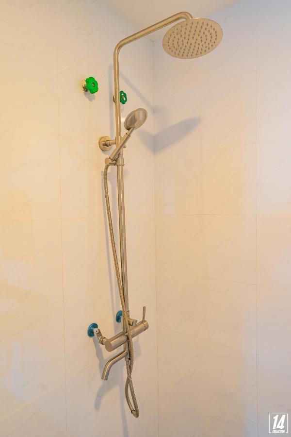 Luffy Hotel Uong Bi Exterior photo